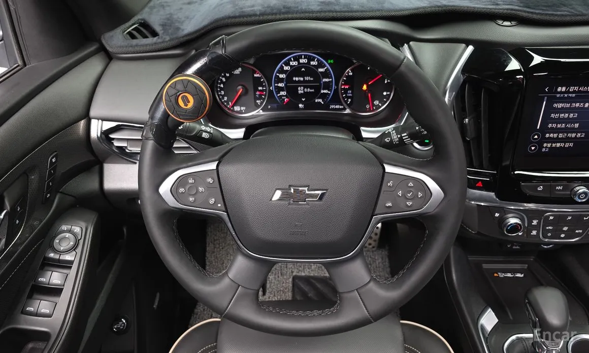 Фото 14 - Chevrolet Traverse