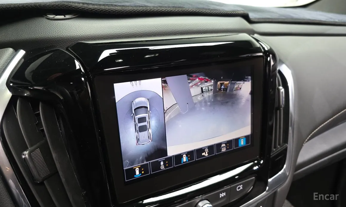 Фото 16 - Chevrolet Traverse