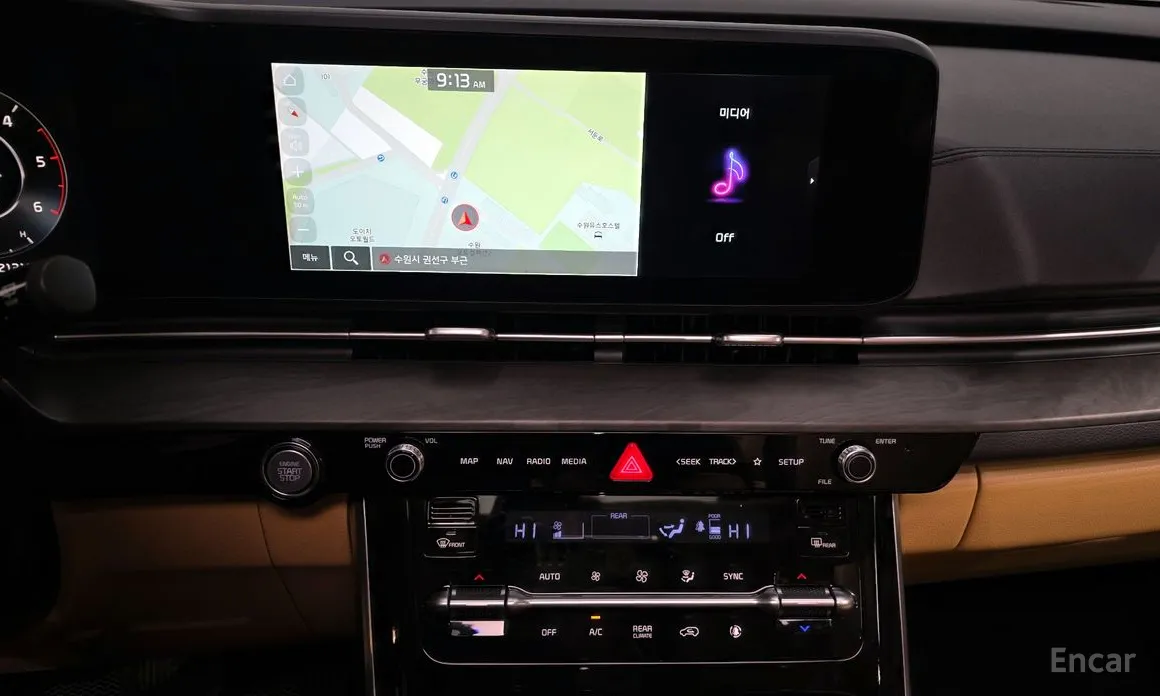 Фото 14 - Kia Carnival