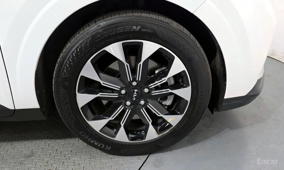 Фото 5 - Kia Carnival