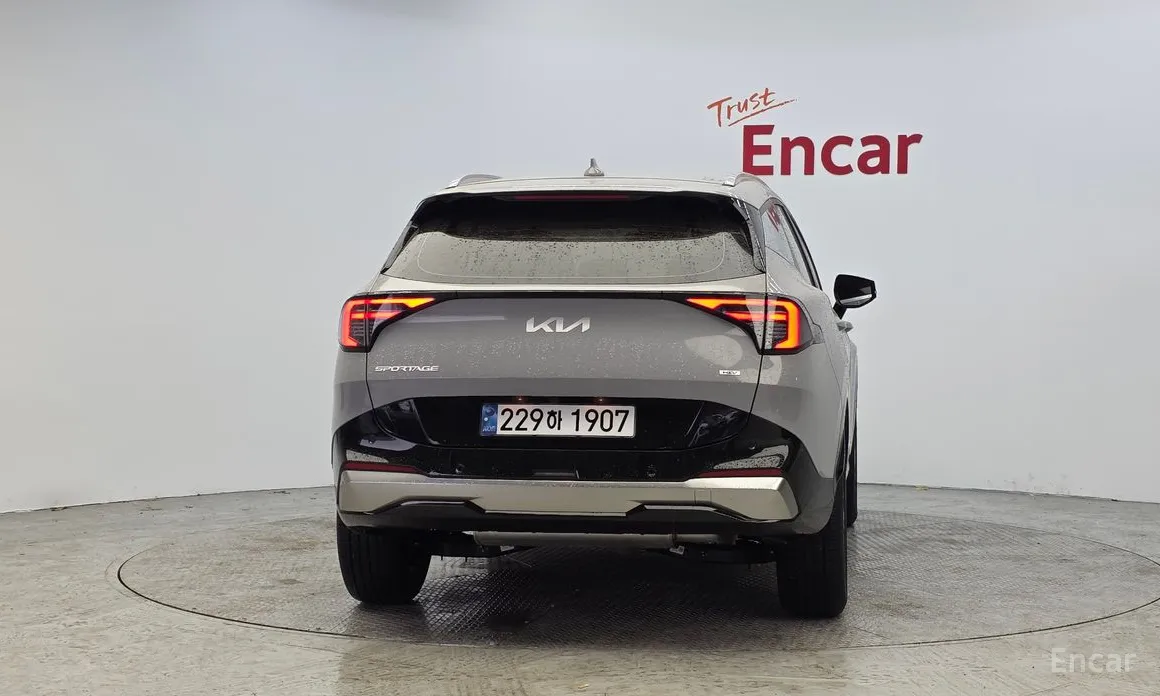 Фото 4 - Kia Sportage