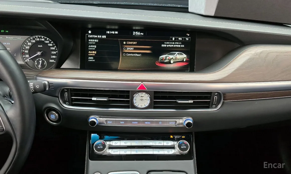 Фото 14 - Genesis G90