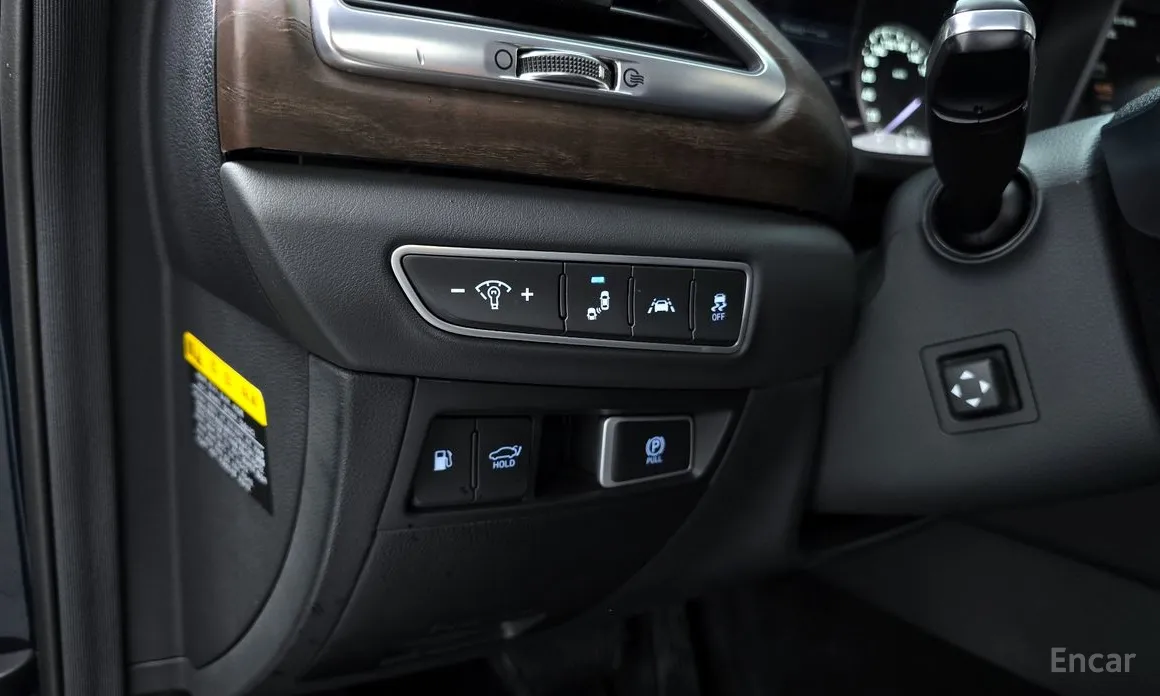 Фото 16 - Genesis G90