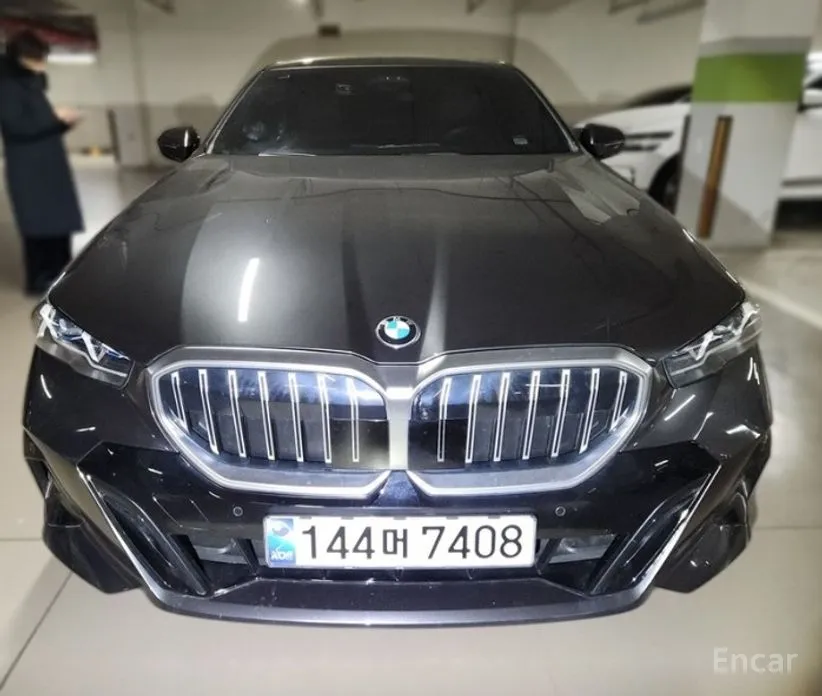 Фото 1 - BMW 5 Series