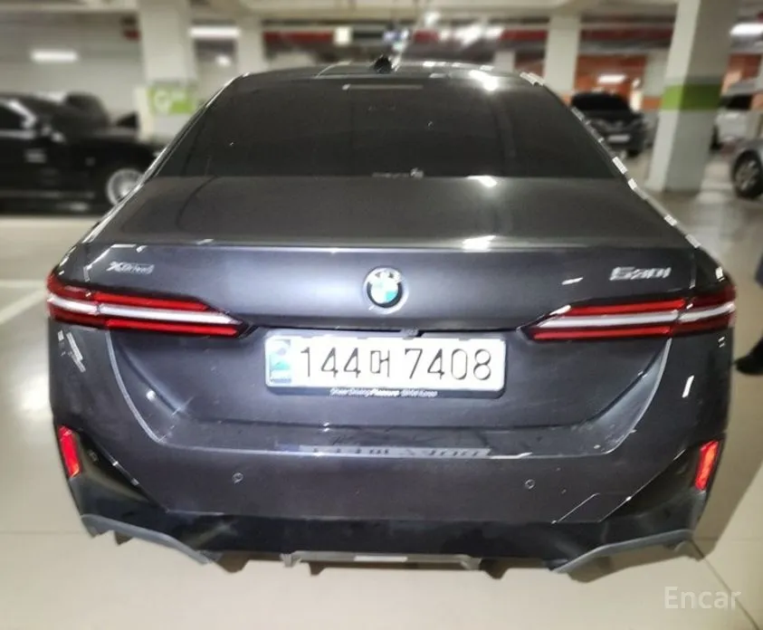 Фото 3 - BMW 5 Series