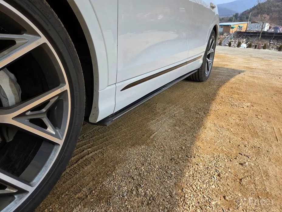 Фото 13 - Audi Q8