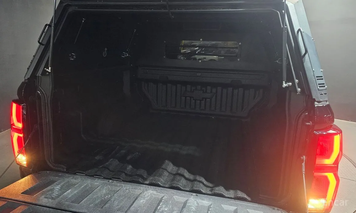 Фото 19 - Chevrolet Colorado