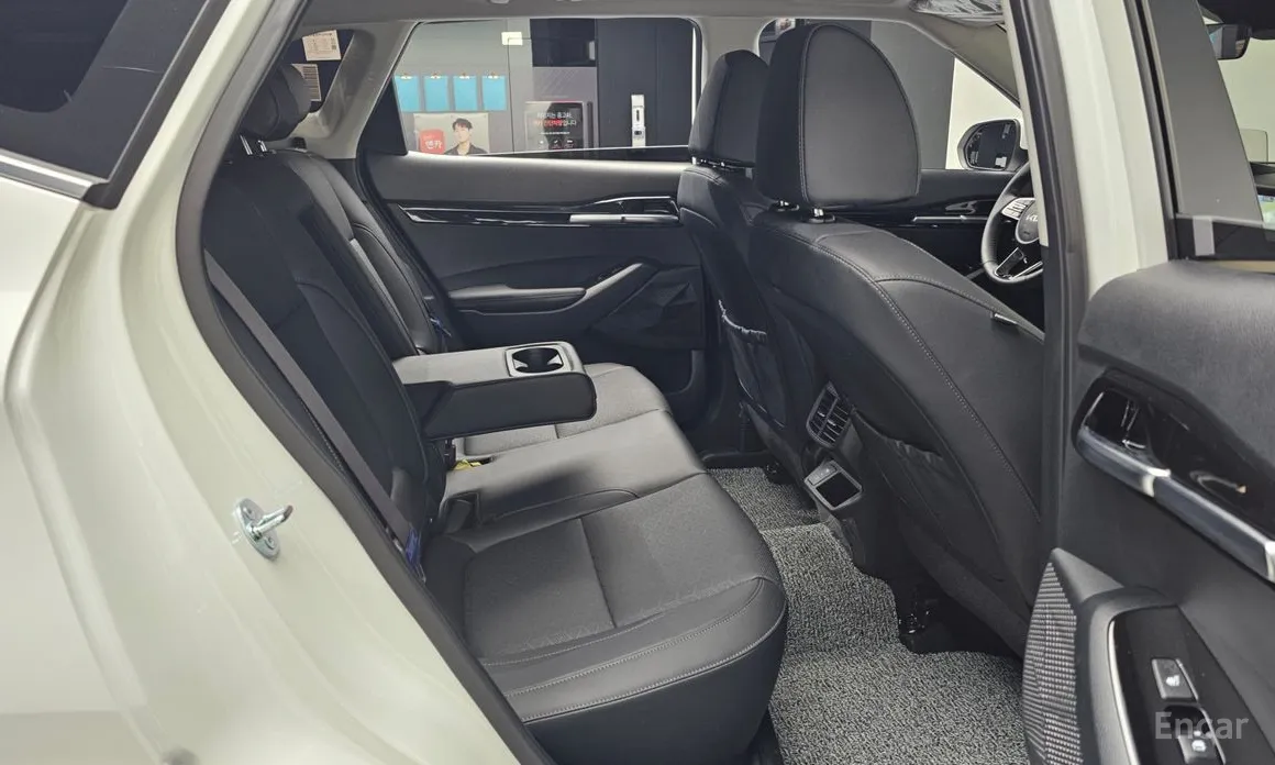 Фото 12 - Kia Seltos