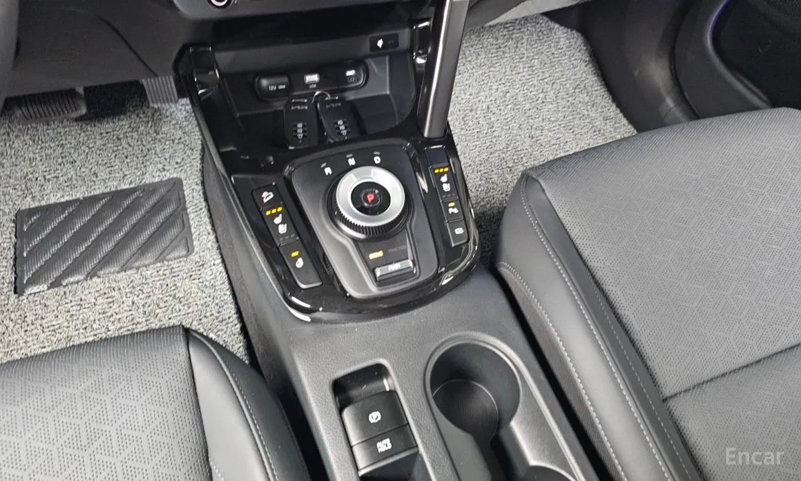 Фото 9 - Kia Seltos