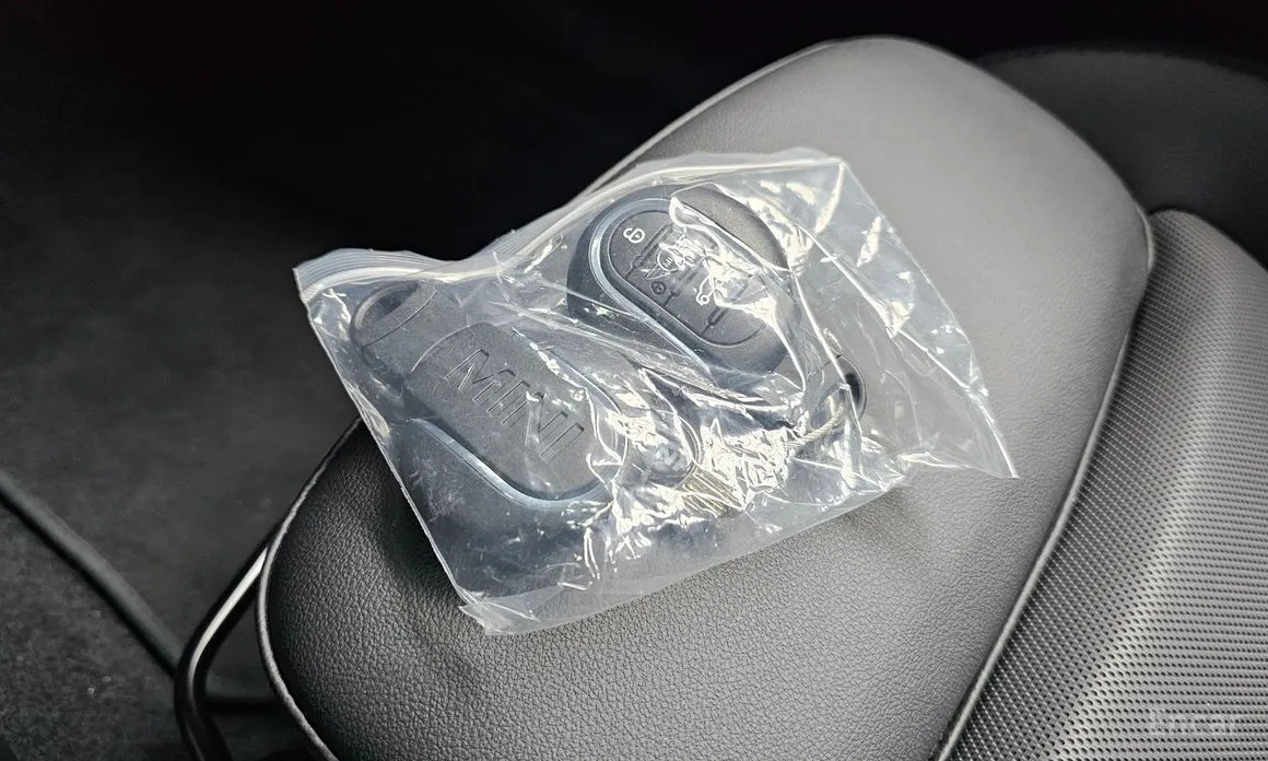 Фото 18 - Mini Cooper