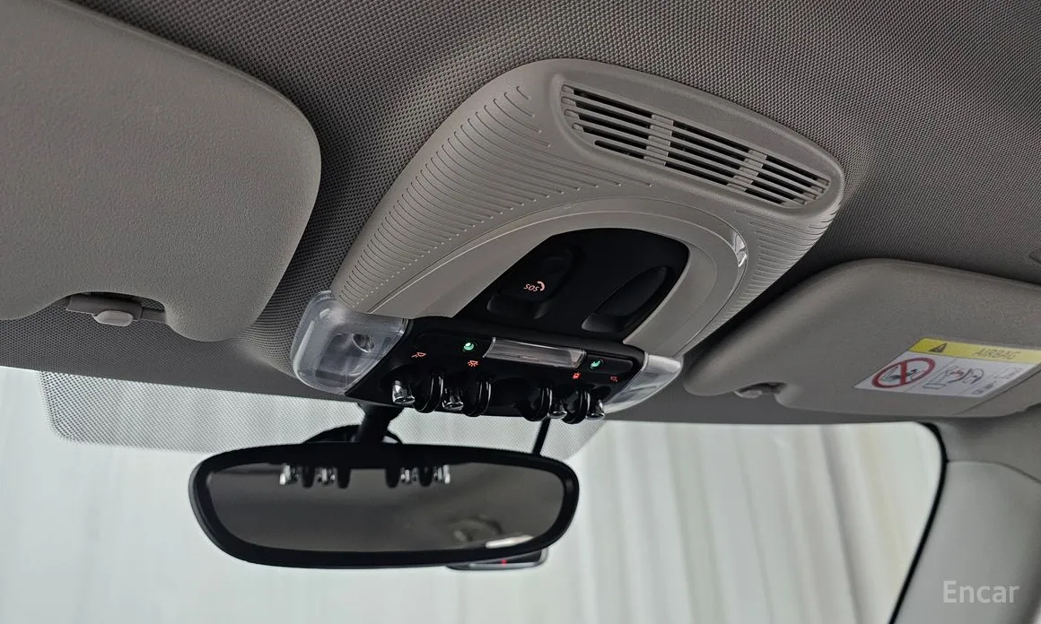 Фото 19 - Mini Cooper