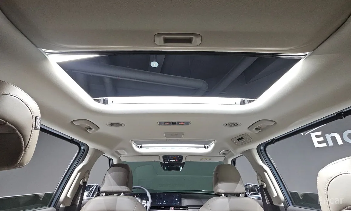 Фото 19 - Kia Carnival