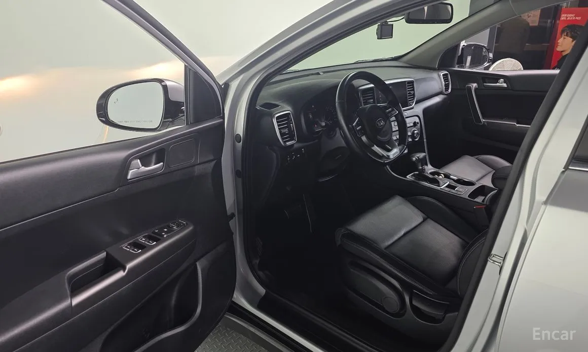 Фото 11 - Kia Sportage