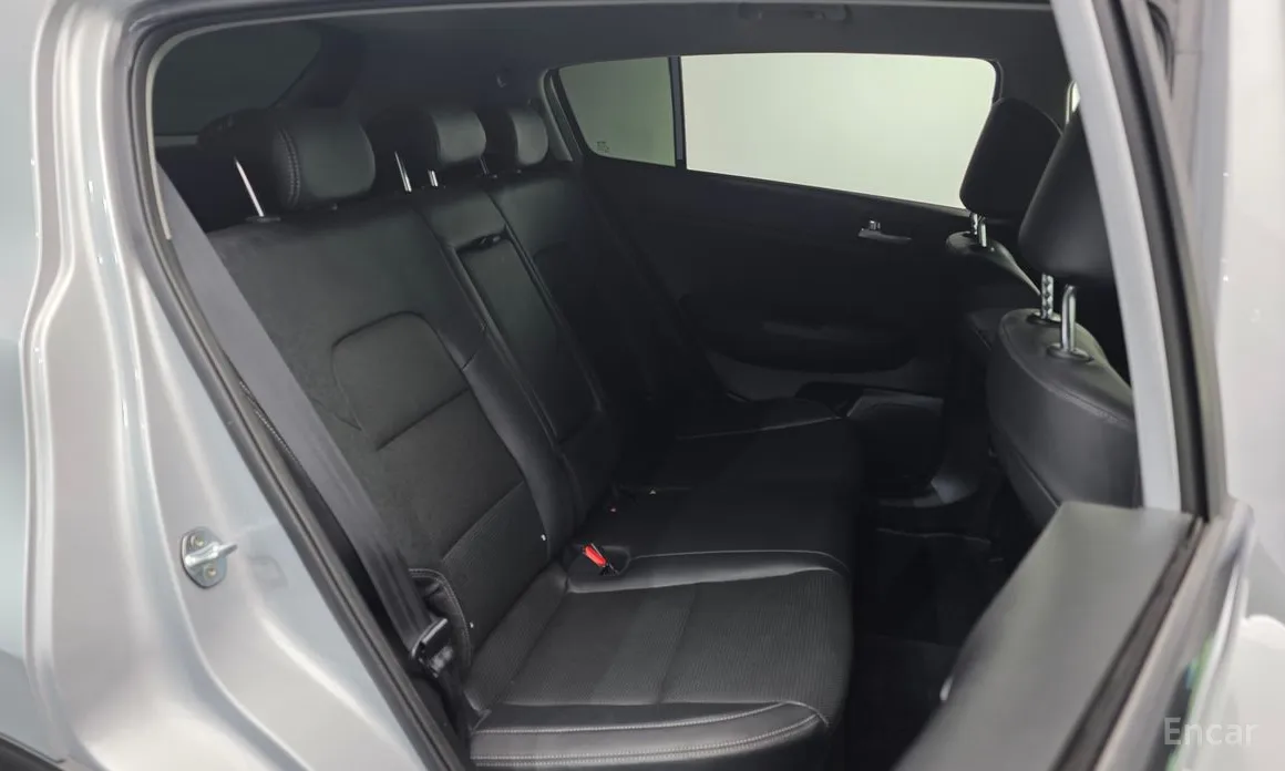 Фото 12 - Kia Sportage