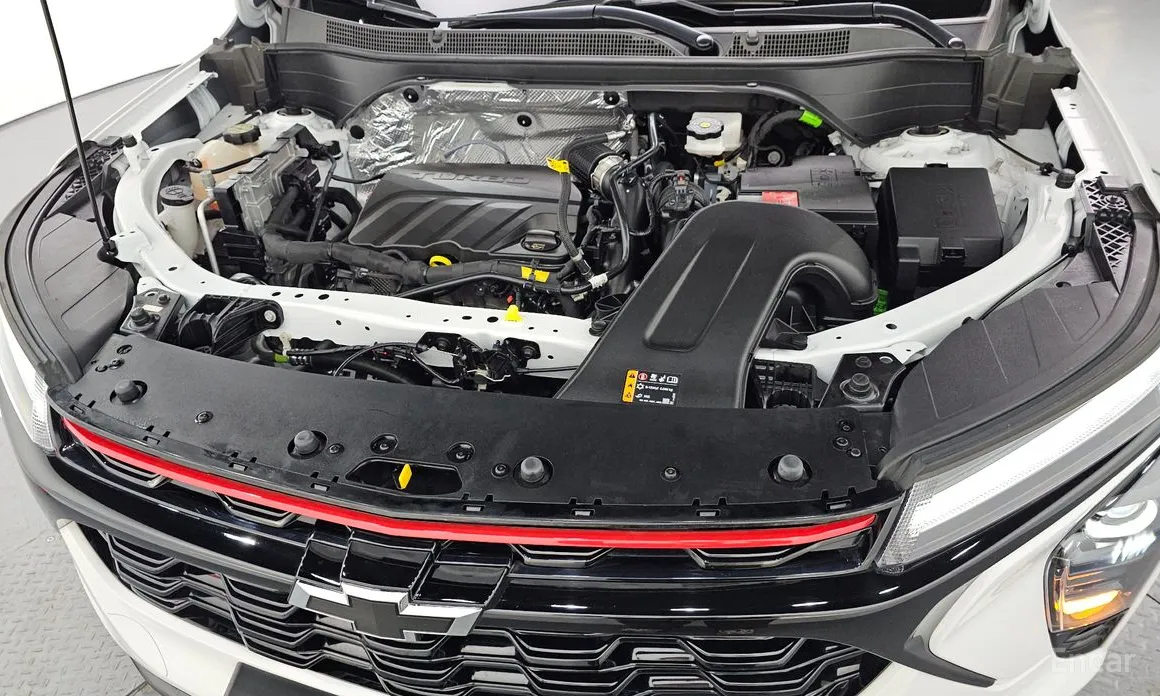 Photo 6 - Chevrolet Trax