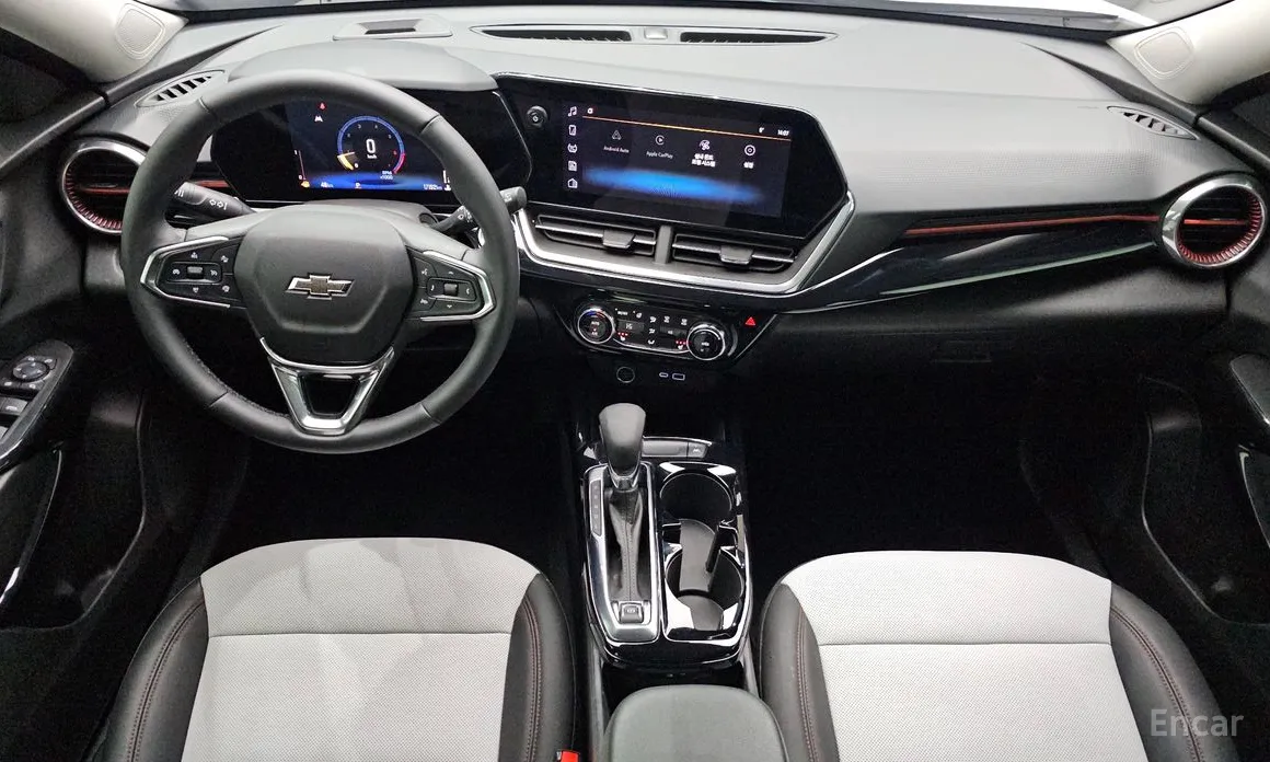 Photo 7 - Chevrolet Trax