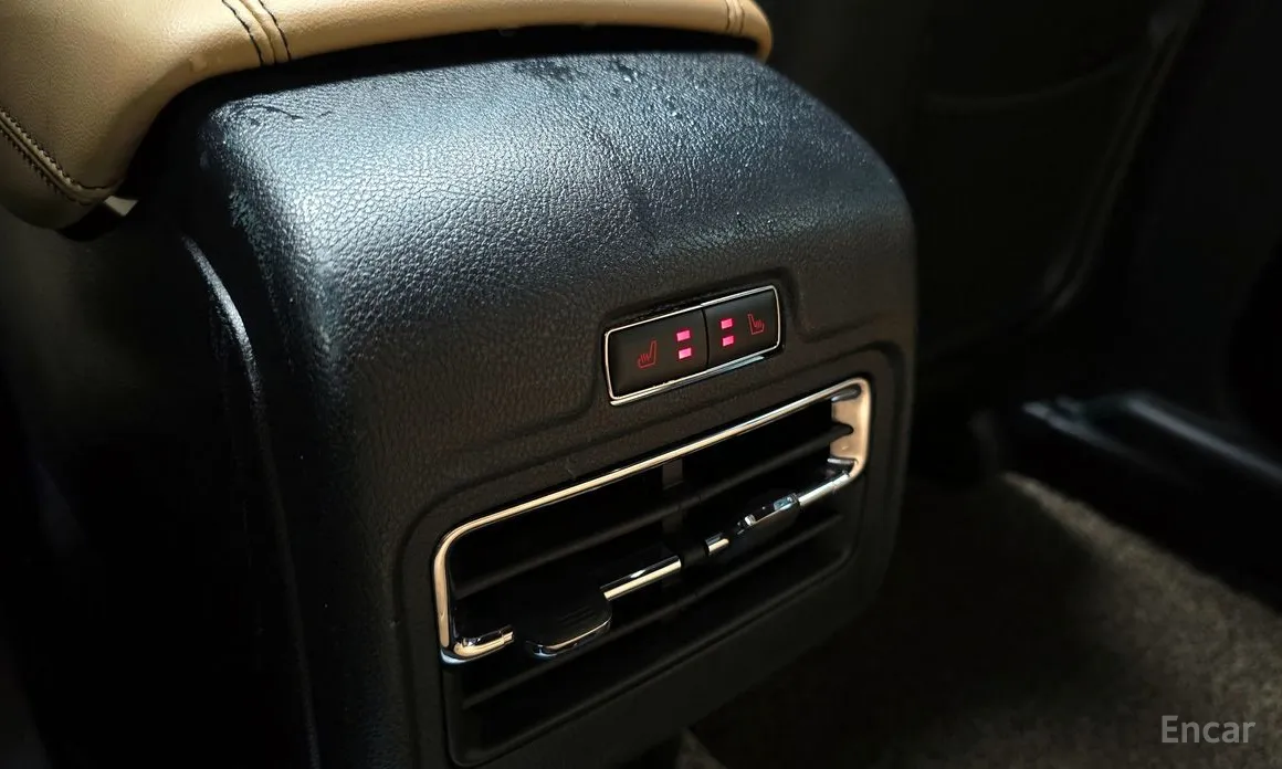 Фото 16 - Lincoln Corsair