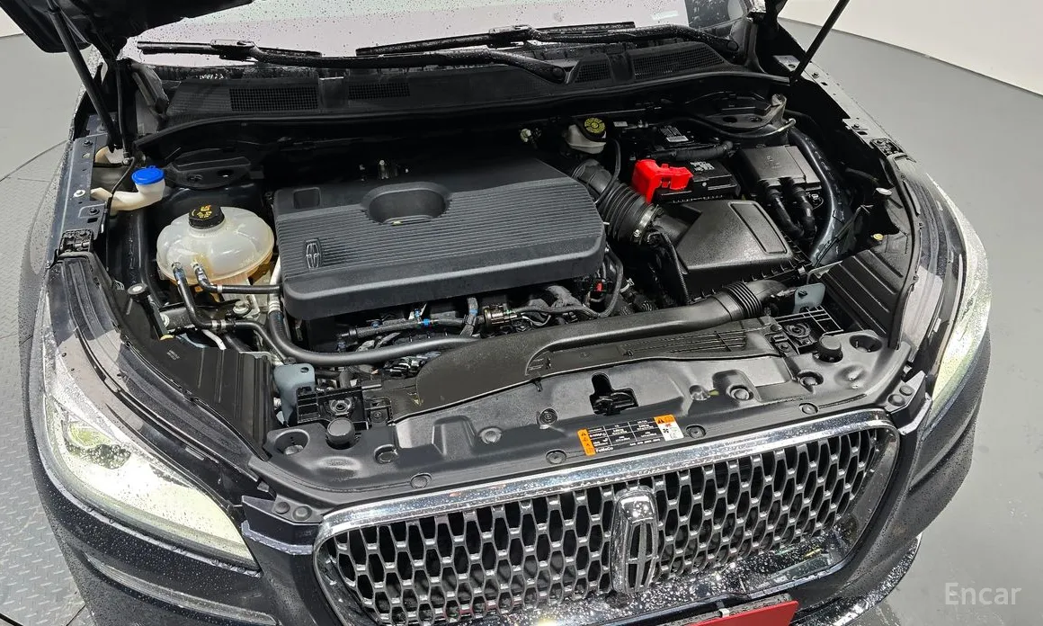 Фото 6 - Lincoln Corsair