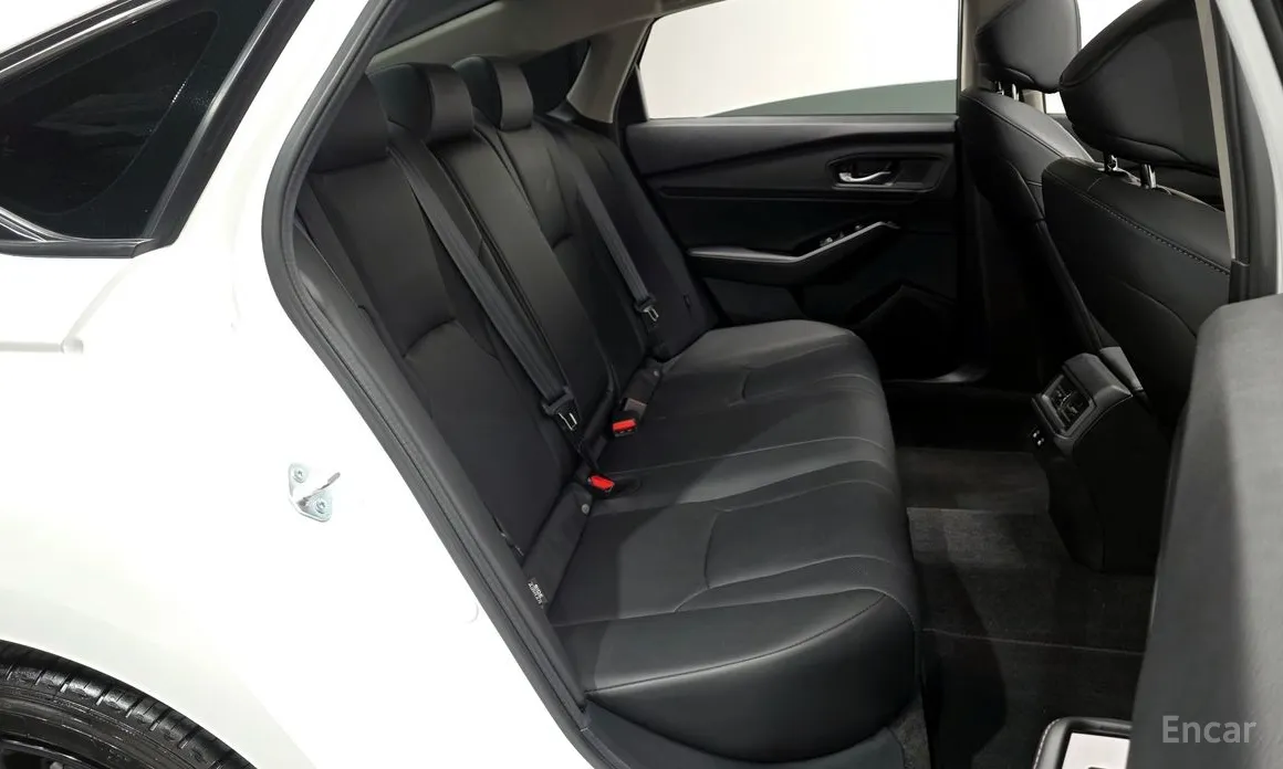 Фото 12 - Honda Accord