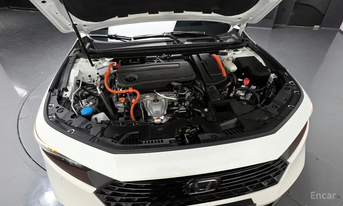 Фото 6 - Honda Accord