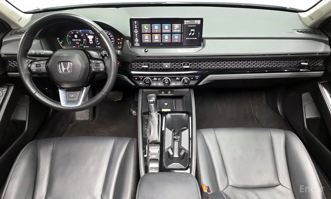 Фото 7 - Honda Accord