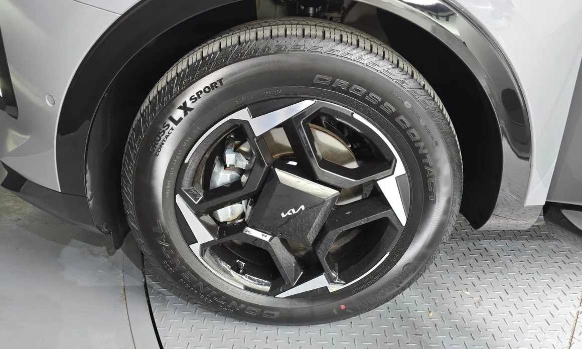 Фото 5 - Kia Sportage