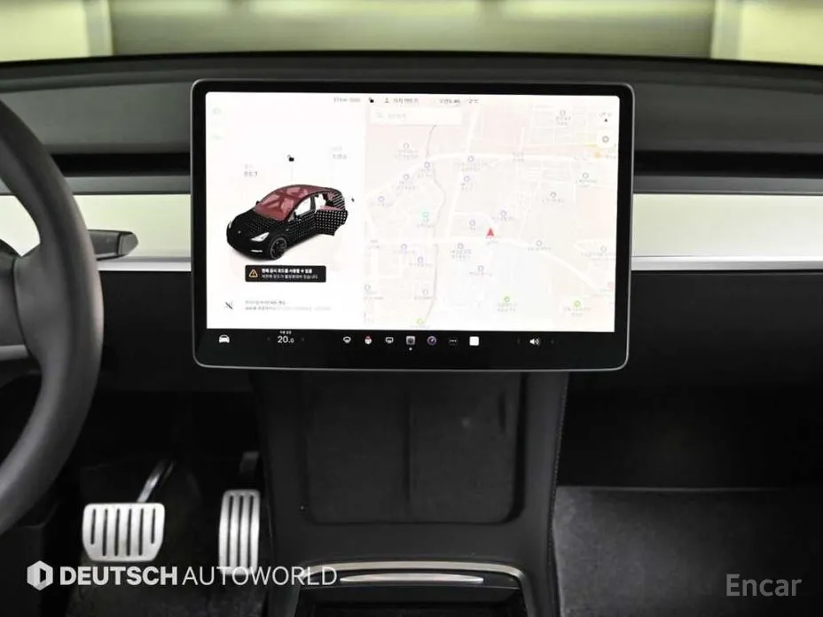 Фото 14 - Tesla Model Y