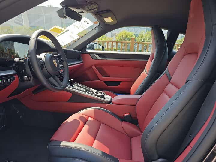 Фото 23 - Porsche 911