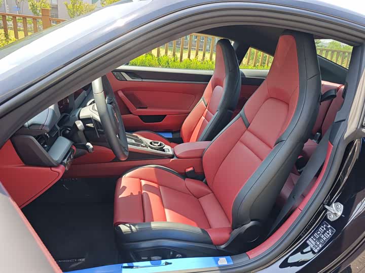 Фото 27 - Porsche 911