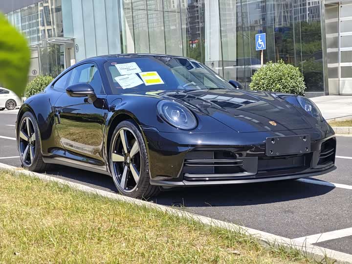 Фото 3 - Porsche 911