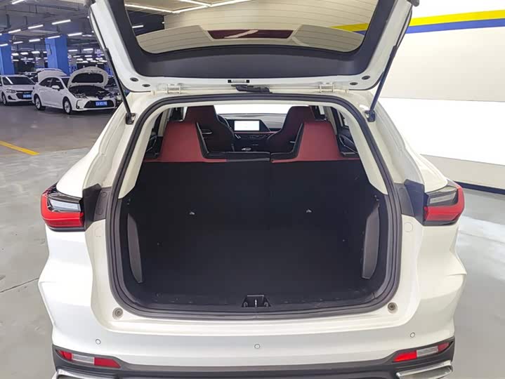 Фото 4 - Changan Oshan X5