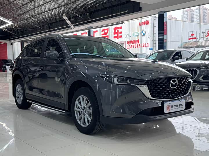 Photo 3 - Mazda CX-5