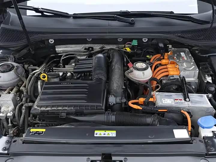 Фото 7 - Volkswagen Magotan GTE Hybrid