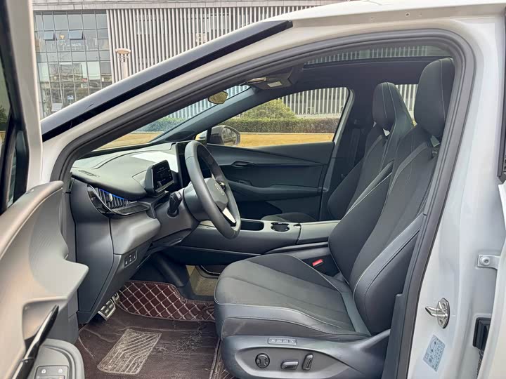 Фото 4 - Volkswagen ID.Unyx