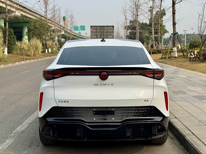 Фото 8 - Volkswagen ID.Unyx