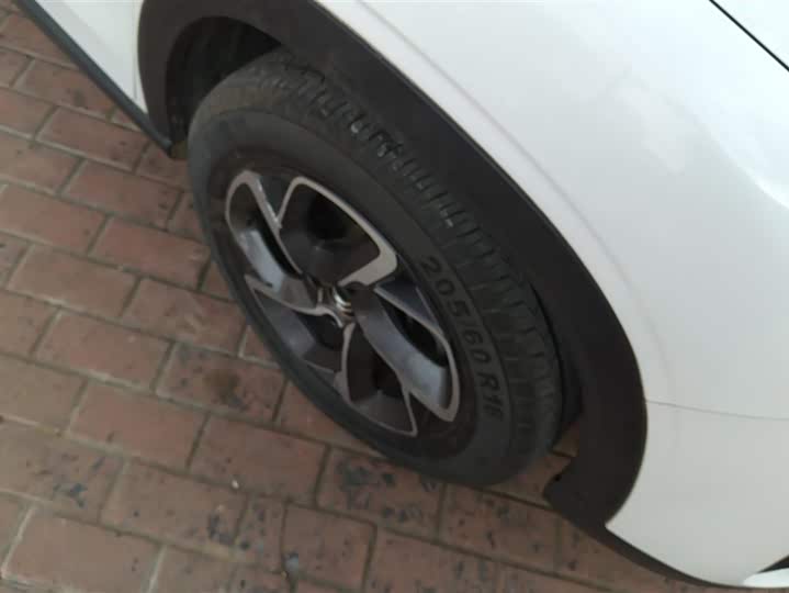 Фото 6 - Citroen C3-XR