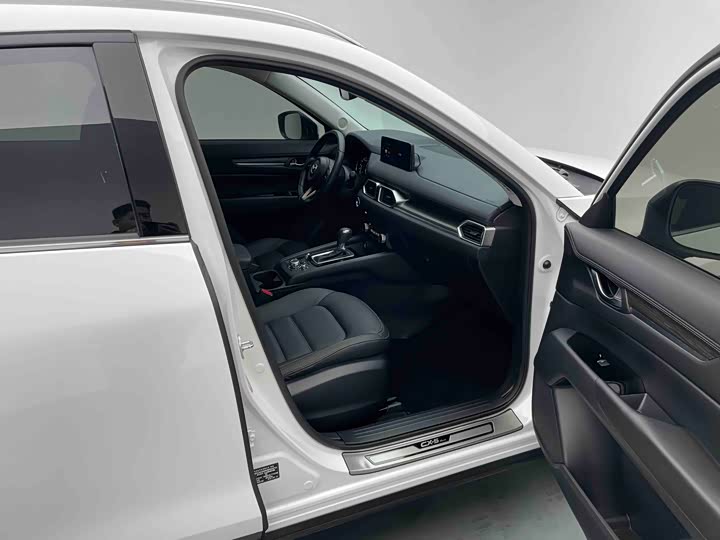 Фото 7 - Mazda CX-5