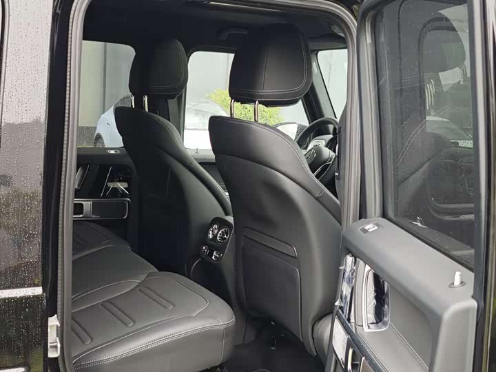 Фото 20 - Mercedes-Benz G-Class