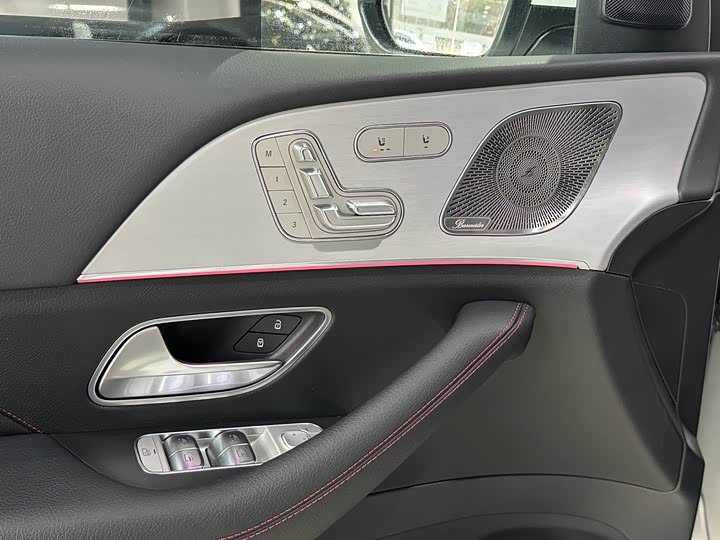 Фото 7 - Mercedes-Benz GLE-Class AMG