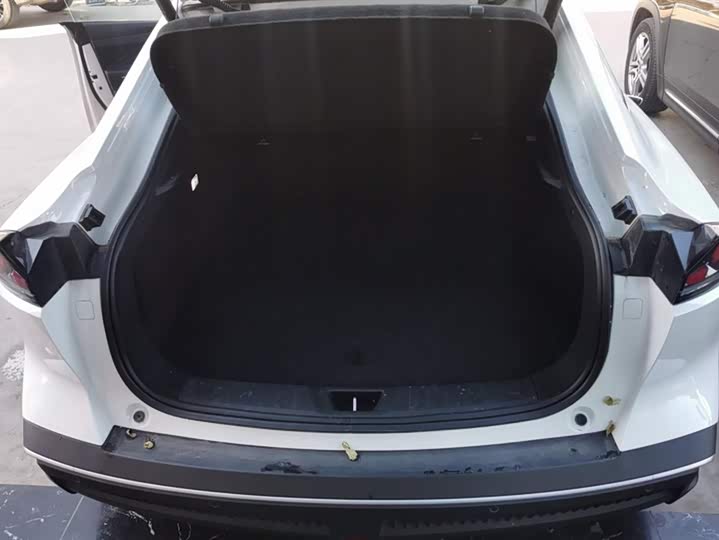 Фото 4 - Changan Deepal SL03