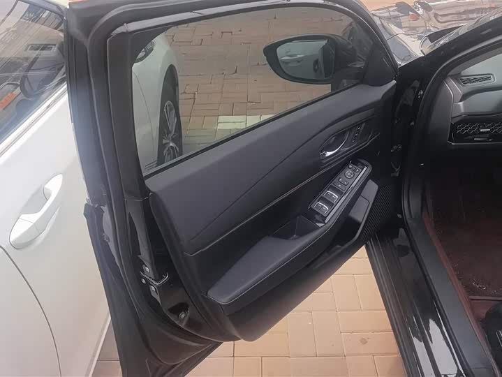 Фото 7 - Honda Accord