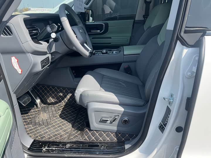 Фото 7 - BAIC Beijing BJ40