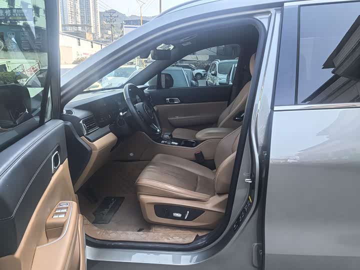 Фото 7 - LiXiang One