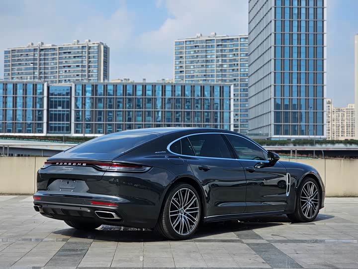 Фото 6 - Porsche Panamera