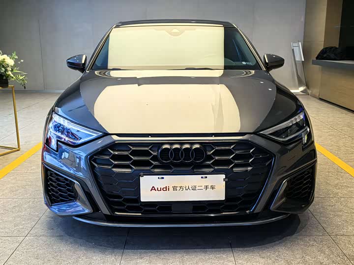 Фото 2 - Audi A3