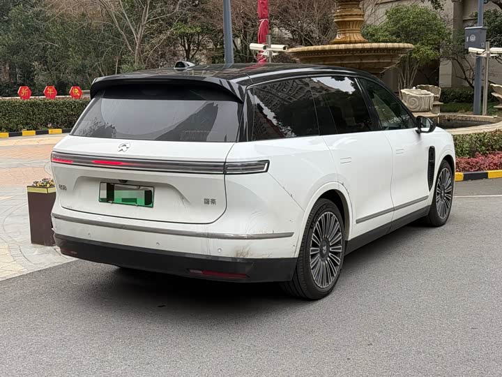 Фото 4 - Nio ES8