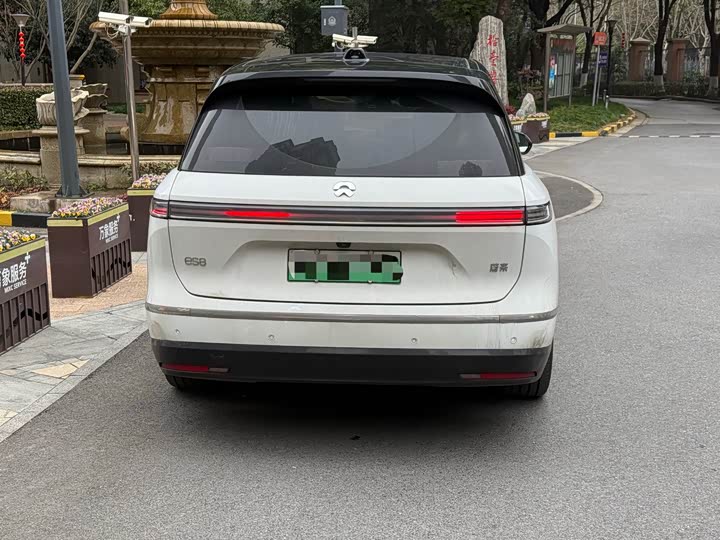 Фото 5 - Nio ES8