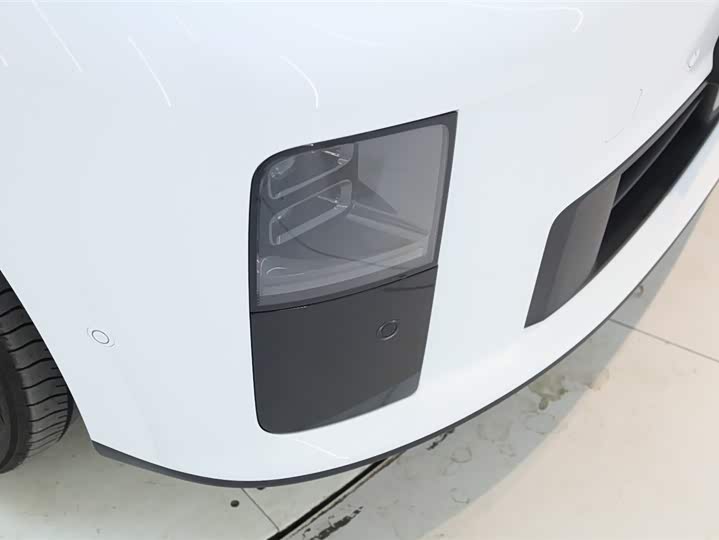 Фото 9 - LiXiang i6