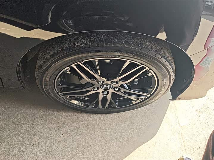 Фото 6 - Honda Odyssey