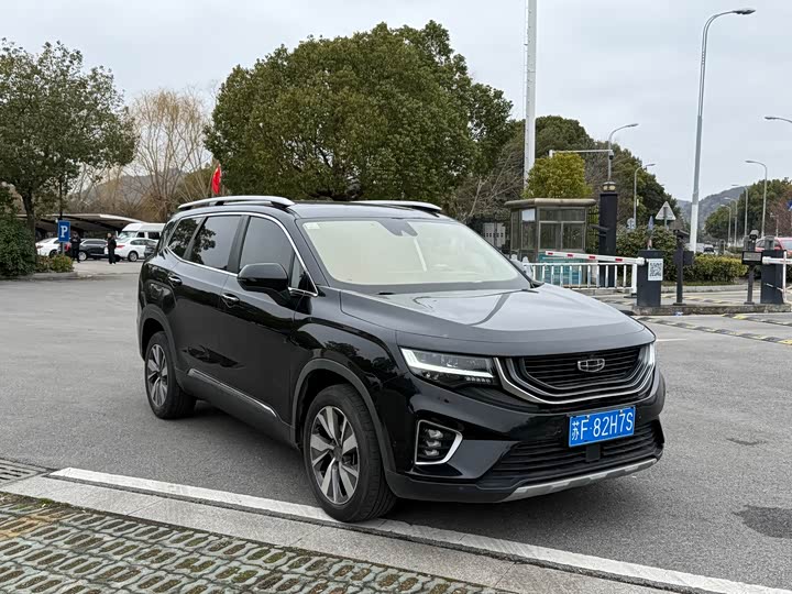 Фото 3 - Geely Okavango